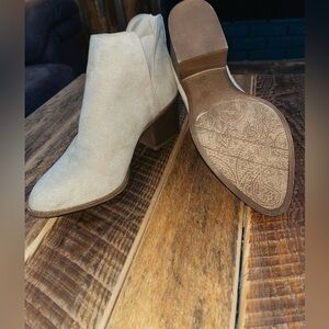 Women's Tan Ankle Booties